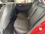 Kia Stonic 1.0 T-GDi DynamicPlusLine Achteruitrijcamera - Airco - Parkeersensor achter - Navigatie - Cruise control - Dakrails - keyless entry and start - Elektrische ramen - Radio - Mistlampen - Bluetooth - Licht metalen velgen Start/stop systeem - Elektrische ramen - Stuur multifunctioneel