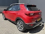 Kia Stonic 1.0 T-GDi DynamicPlusLine Achteruitrijcamera - Airco - Parkeersensor achter - Navigatie - Cruise control - Dakrails - keyless entry and start - Elektrische ramen - Radio - Mistlampen - Bluetooth - Licht metalen velgen Start/stop systeem - Elektrische ramen - Stuur multifunctioneel