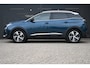 Peugeot 3008 1.6 HYbrid 225 GT | Trekhaak | Massage | Elektr. Achterklep | Elektr. Stoelen | Navigatie | Stoelverwarming | !!
