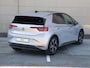 Volkswagen ID.3 Style 61 kWh accu 190 PK | Panoramadak | Steunhaak | 360 camera | Elektrisch verstelbare voorstoel | Camera |