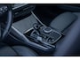 BMW 3-Serie 330e Business Edition Plus | 360 camera | Leder | Cruise control adaptief | Apple Carplay/Android | Stoel- Stuurverwarming | FULL led | Park Assist | Keyless | Achteruitrijcamera | Apple Carplay/Android Auto|telefoonintegratie premium | Cruise control adaptief met Stop&Go
