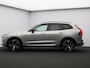 Volvo XC60 T6 350PK Plug-in hybrid AWD Ultimate Dark / Trekhaak / 21" / Contourstoelen / Head Up / 360gr Camera / Panoramisch Dak / Full Led / Harman Kardon /