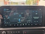 Ford E-Transit Cust. 320 L2H1 Limited 65 kWh| SoH 99%| Met o.a. 3 zits, AppleCarPlay/AndroidAuto, achteruitrijcamera en navigatie!