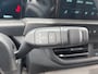 Ford E-Transit Cust. 320 L2H1 Limited 65 kWh| SoH 99%| Met o.a. 3 zits, AppleCarPlay/AndroidAuto, achteruitrijcamera en navigatie!