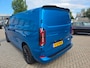 Ford E-Transit Cust. 320 L2H1 Limited 65 kWh| SoH 99%| Met o.a. 3 zits, AppleCarPlay/AndroidAuto, achteruitrijcamera en navigatie!
