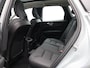 Volvo XC60 2.0 T6 Plug-in hybrid AWD Plus Dark / Head-Up Display / Trekhaak / 360 camera / Pano. dak / Harman Kardon Audio / Stoel-, stuurwiel- & achterbankverwarming / Elektr. stoelverstelling / BLIS