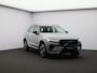 Volvo XC60 2.0 T6 Plug-in hybrid AWD Plus Dark / Head-Up Display / Trekhaak / 360 camera / Pano. dak / Harman Kardon Audio / Stoel-, stuurwiel- & achterbankverwarming / Elektr. stoelverstelling / BLIS