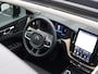 Volvo XC60 2.0 T6 Plug-in hybrid AWD Plus Dark / Head-Up Display / Trekhaak / 360 camera / Pano. dak / Harman Kardon Audio / Stoel-, stuurwiel- & achterbankverwarming / Elektr. stoelverstelling / BLIS