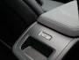 Volvo XC60 2.0 T6 Plug-in hybrid AWD Plus Dark / Head-Up Display / Trekhaak / 360 camera / Pano. dak / Harman Kardon Audio / Stoel-, stuurwiel- & achterbankverwarming / Elektr. stoelverstelling / BLIS