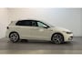 Volkswagen Golf 1.5 eTSI 150pk DSG Style LED Panormadak Stoelverwarming Sfeerverlichting