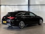 Mercedes-Benz CLA Shooting Brake 250 e AMG Pano Premium