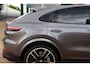 Porsche Cayenne Coupé 3.0 E-Hybrid|Pano|Softclose|HUD|Keyless|22"|Dealer onderhouden