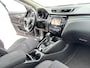 Nissan Qashqai 1.2 N-Connecta Navigatie | Panorama dak |