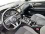 Nissan Qashqai 1.2 N-Connecta Navigatie | Panorama dak |