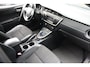 Toyota Auris 1.8 Hybrid Executive - CAMERA - NAVIGATIE - PDC VOOR + ACHTER