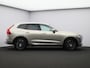 Volvo XC60 T8 AWD Recharge Inscription / Trekhaak / Panoramadak / Adaptive Cruise / BLIS / Stoelverwarming / Lederen Bekleding / Getint Glas /