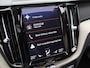 Volvo XC60 T8 AWD Recharge Inscription / Trekhaak / Panoramadak / Adaptive Cruise / BLIS / Stoelverwarming / Lederen Bekleding / Getint Glas /