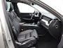 Volvo XC60 T8 AWD Recharge Inscription / Trekhaak / Panoramadak / Adaptive Cruise / BLIS / Stoelverwarming / Lederen Bekleding / Getint Glas /