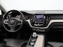 Volvo XC60 T8 AWD Recharge Inscription / Trekhaak / Panoramadak / Adaptive Cruise / BLIS / Stoelverwarming / Lederen Bekleding / Getint Glas /