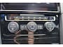 Volkswagen Golf 2.0 TSI 4Motion R 7.5 CARBON PANO NAVI VOL!