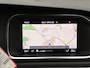 Volvo V40 Cross Country 1.5 T3 Nordic+ | Origineel NL | Dealer Onderhouden | Memory | Stoel Verwarming | Trekhaak | Panoramadak |