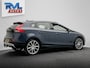 Volvo V40 Cross Country 1.5 T3 Nordic+ | Origineel NL | Dealer Onderhouden | Memory | Stoel Verwarming | Trekhaak | Panoramadak |