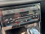 Volkswagen T-Cross 1.5 TSI R-Line Edition | Met o.a. AppleCarPlay/AndroidAuto, achteruitrijcamera, navigatie en cruise control!