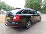Skoda Superb Combi 2.0 TSI Ambition Business Line Automaat/DSG Ecc Cruisecontrol Navigatie Xenon Beutooth Lm Velgen Trekhaak