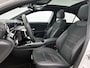 Mercedes-Benz A-klasse 250 e AMG plug-In Hybride | AMG Line Premium Plus | Burmester® | Panorama Schuif-Kanteldak | Night Pakket | Head-up-Display. Inclusief 24 maanden MB Certified garantie voor Europa.