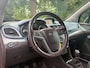 Opel Mokka 1.6 Edition - Navi - Cruise - Clima - stoel-en stuurverwarming NETTE AUTO! (Ford Kuga, Volkswagen Tiguan, ASX, Qashqai)