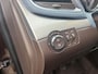 Opel Mokka 1.6 Edition - Navi - Cruise - Clima - stoel-en stuurverwarming NETTE AUTO! (Ford Kuga, Volkswagen Tiguan, ASX, Qashqai)
