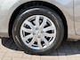 Toyota Yaris 1.5 Hybrid Aspiration | Automaat | Dealer onderhouden | Lane Assist | Cruise Control | Bluetooth | Parkeercamera | Climate Control | Winterset |