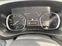 Peugeot Expert L3 Long Sport 2.0 BlueHDi 180pk EAT8 | TREKHAAK | CAMERA | NAVI | DODEHOEKBEW. | DAB+ | APPLE CARPLAY / ANDROID AUTO | HEAD-UP DISPLAY | AIRCO | LM-VELGEN |