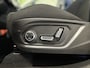 Lynk & Co 01 1.5 | Black Pakket Optioneel | Panoramadak | Zwarte hemel | Adaptive Cruise Control | Keyless | Elektrische Bestuurdersstoel + Geheugen | Parkeersensoren | Apple Carplay |