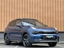 Lynk & Co 01 1.5 | Black Pakket Optioneel | Panoramadak | Zwarte hemel | Adaptive Cruise Control | Keyless | Elektrische Bestuurdersstoel + Geheugen | Parkeersensoren | Apple Carplay |