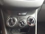 Peugeot 208 1.2 82pk 5D Blue Lion Navigatie | AIRCO | Cruise control | Parkeersensoren achter | Bluetooth bellen & muziekstreaming | Middenarmsteun