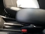 Peugeot 208 1.2 82pk 5D Blue Lion Navigatie | AIRCO | Cruise control | Parkeersensoren achter | Bluetooth bellen & muziekstreaming | Middenarmsteun