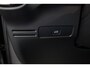 Volvo EX40 Single Motor Extended Range Ultra Black Edition 82 kWh | Snel leverbaar | Panoramadak | Elektrisch Verstelbare Stoelen |