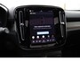 Volvo EX40 Single Motor Extended Range Ultra Black Edition 82 kWh | Snel leverbaar | Panoramadak | Elektrisch Verstelbare Stoelen |