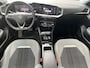 Opel Mokka-e Elegance 3-FASEN 50kWh 136pk | ALL SEASON BANDEN | STOEL + STUURVERW. | 180° CAMERA | NAVI PRO | APPLE CARPLAY / ANDROID AUTO | ISOFIX |