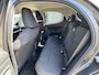 Toyota Yaris HYBRID 115 DYNAMIC COMFORT-PACK STOEL/STUURVERW PARK-SENSOREN BLIND-SPOT APPLE/ANDROID KEYLESS 16" LM-VELGEN ALL-SEASONS NL-AUTO
