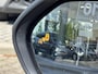 Toyota Yaris HYBRID 115 DYNAMIC COMFORT-PACK STOEL/STUURVERW PARK-SENSOREN BLIND-SPOT APPLE/ANDROID KEYLESS 16" LM-VELGEN ALL-SEASONS NL-AUTO
