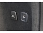 Volvo V60 T8 Plug-in hybrid AWD Plus Dark | Achterbank verwarmd | Apple Carplay & Android Auto | Buitenspiegels elektrisch verstel- en verwarmbaar | Cruise control adaptief met Stop&Go en stuurhulp | Electronic climate controle | Lichtmetalen velgen multi-spaaks 18" | Trekhaak