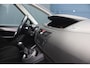 Citroën C4 Picasso 1.8-16V Ambiance 5p. | Nieuwe APK | Climate control | Trekhaak | Cruise control | Zie foto's!