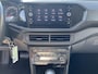 Volkswagen T-Cross 1.0 TSI Life / Automaat / 74.000 Km / Radio-Bluetooth / Navi / Stoelverwarming / adaptieve Cruise-Control / Climate-Control / Lane-Assist / Getint Glas / ELKTR-Pakket / PDC V+A / LMV 16'' / All-Season / ENZ.