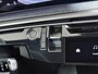 Peugeot 5008 1.2 Hybrid 145 GT 7p VAN:38.900,- VOOR:36.877,- UW HERFSTVOORDEEL:2.023,- ADAPTIVE CRUISE | 360° CAMERA | STOEL- & STUURVERWARMING | MEMORY SEAT MET MASSAGE | DODEHOEKDETECTIE | DRIVE ASSIST | FABRIEKSGARANTIE T/M 07-2027