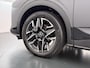 Peugeot 5008 1.2 Hybrid 145 GT 7p VAN:38.900,- VOOR:36.877,- UW HERFSTVOORDEEL:2.023,- ADAPTIVE CRUISE | 360° CAMERA | STOEL- & STUURVERWARMING | MEMORY SEAT MET MASSAGE | DODEHOEKDETECTIE | DRIVE ASSIST | FABRIEKSGARANTIE T/M 07-2027