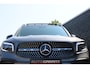 Mercedes-Benz GLB 200 AMG Pakket AMG NightPakket (Pano Sportleder/Memory Carplay Sfeer Distronic Camera Keyless Trekhaak M-Bux Multibeam-Led)