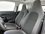 Leapmotor T03 Design 37.3 kWh | Navigatie | Achteruitrijcamera | Panorama Dak | Keyless Start | Climate Control | 15" LMV |