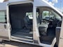 Peugeot Boxer Bestel 330 2.2 HDI L2H2 rolstoelbus met lift
